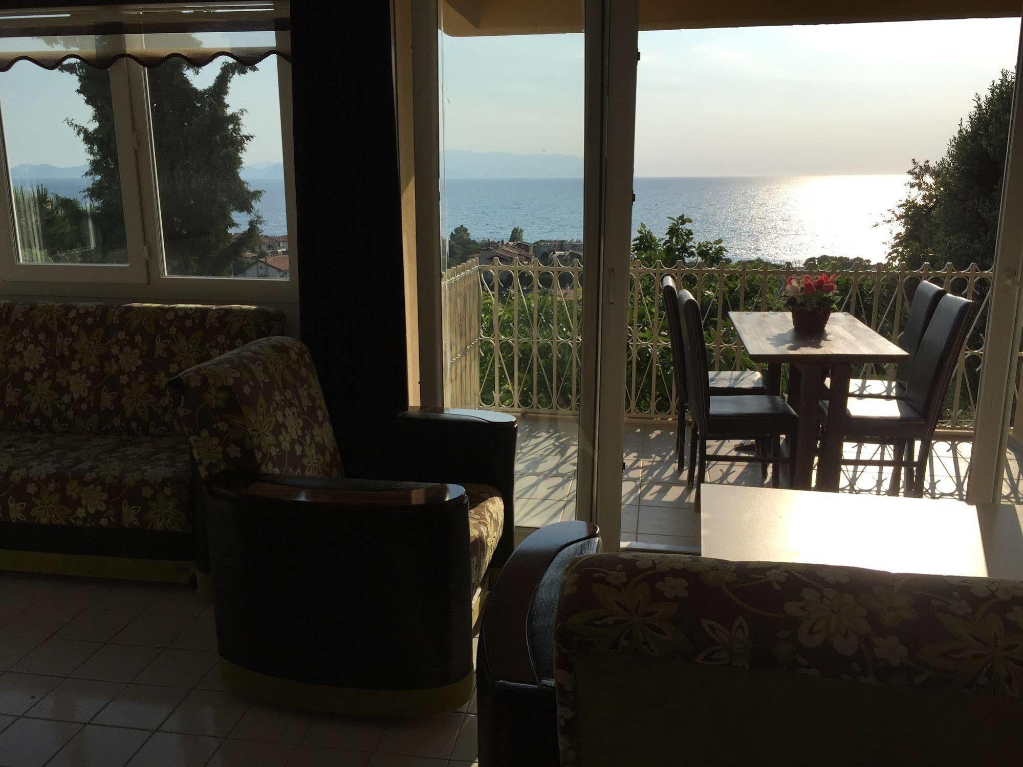 Asia Apart Hotel Kuşadası Ngoại thất bức ảnh